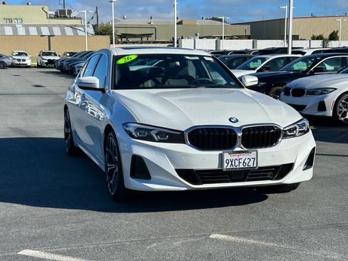 Used 2026 BMW 330i Sedan w/ Premium Package RWD image 7