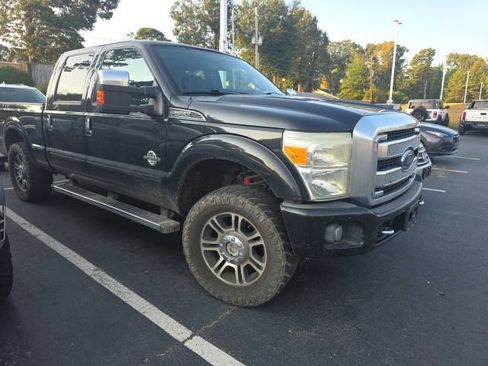Used 2015 Ford F250 Platinum w/ FX4 Off-Road Package AWD/4WD image 3