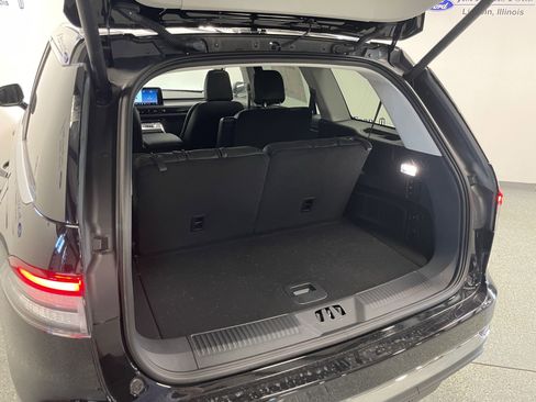 New 2025 Lincoln Aviator AWD w/ Equipment Group 101A image 26