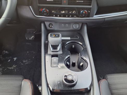 New 2026 Nissan Rogue SV AWD/4WD image 20