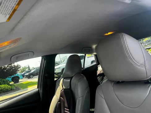 Certified 2018 Toyota Prius Two w/ Prius Two Safety Plus Package FWD image 11