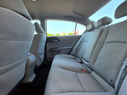 Used 2017 Honda Accord LX image 11