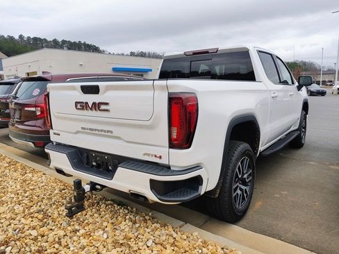Used 2022 GMC Sierra 1500 AT4 w/ AT4 Premium Package image 5