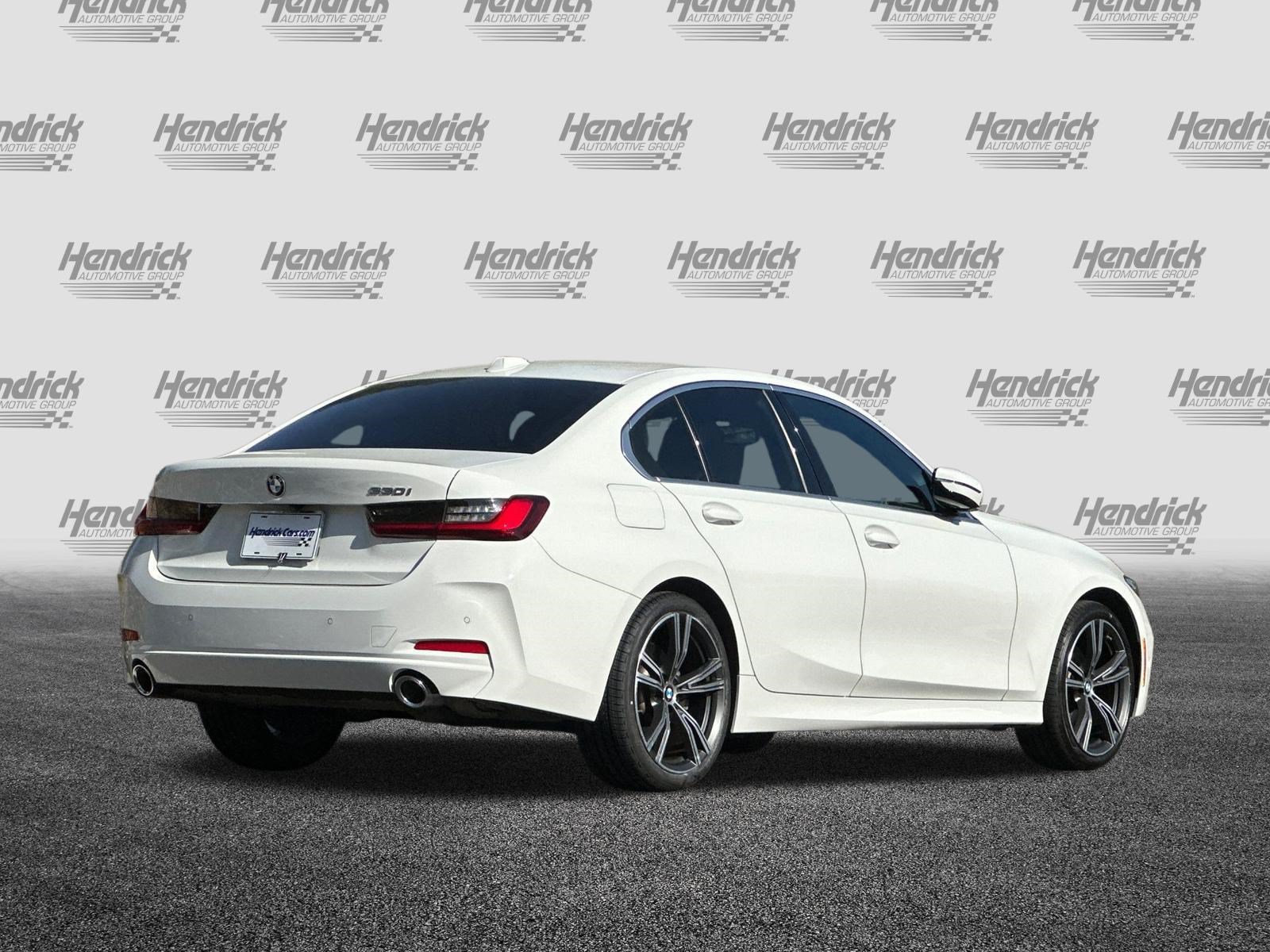 Certified 2024 BMW 330i Sedan w/ Premium Package RWD image 5