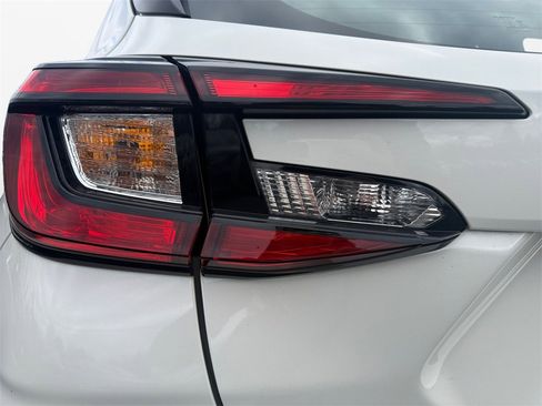 Used 2024 Subaru Impreza 2.0i image 21