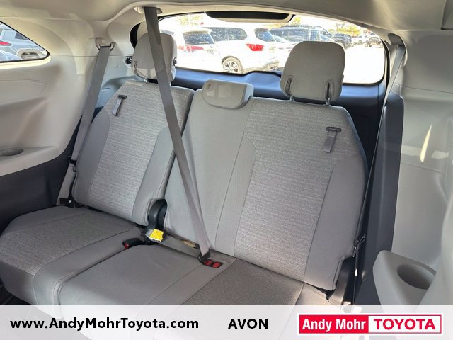 Used 2021 Toyota Sienna LE FWD image 25
