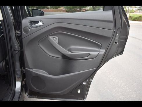 Used 2016 Ford Escape SE w/ Equipment Group 201A FWD image 26
