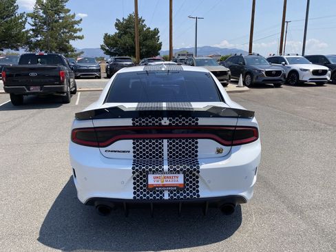 Used 2020 Dodge Charger Scat Pack RWD image 22