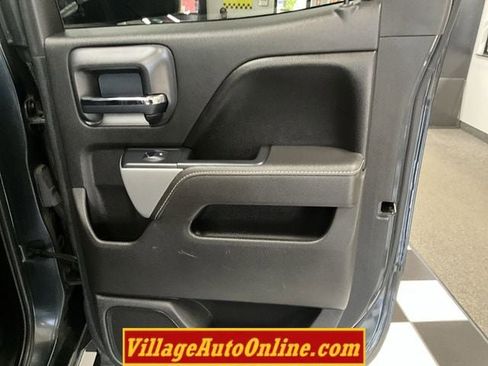 Used 2017 Chevrolet Silverado 1500 LT w/ LPO, Black Pack AWD/4WD image 38