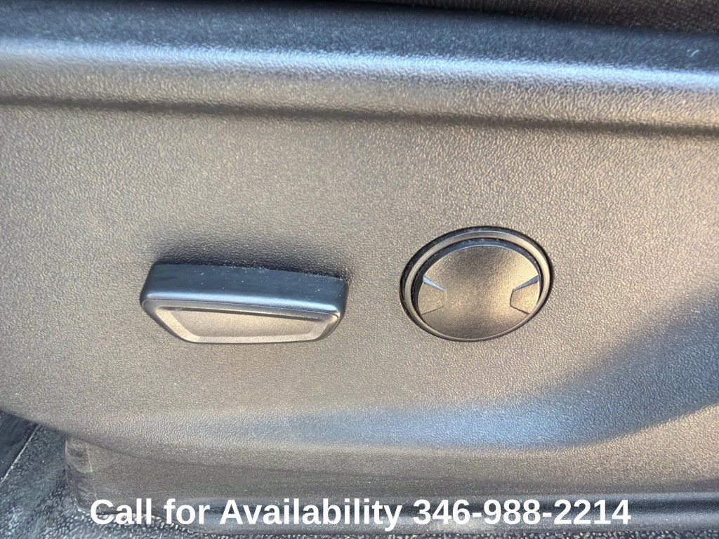 Used 2025 Ford F250 XLT AWD/4WD image 12