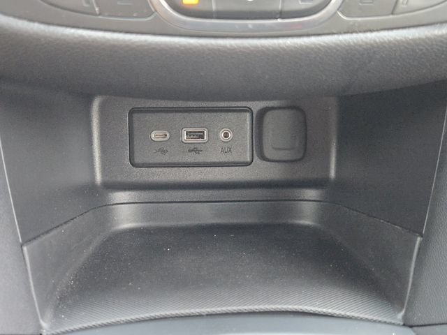 Certified 2024 Chevrolet Equinox RS FWD image 17