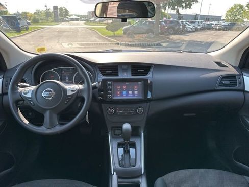 Used 2019 Nissan Sentra S w/ Appearance Package FWD image 13