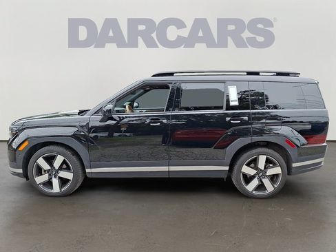 Used 2024 Hyundai Santa Fe Limited AWD/4WD image 4