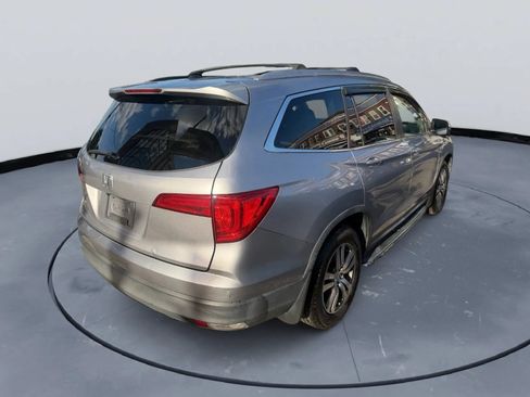 Used 2016 Honda Pilot EX image 6