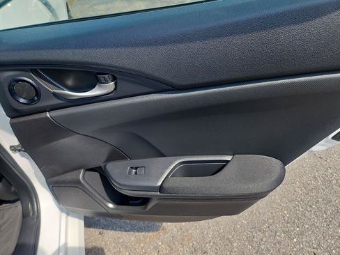 Used 2020 Honda Civic EX image 20
