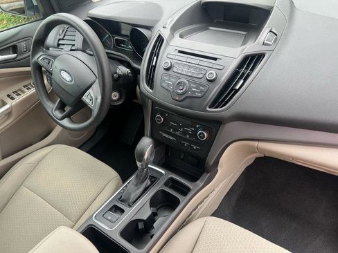 Used 2018 Ford Escape SE FWD image 12
