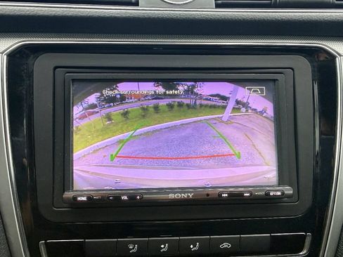 Used 2016 Volkswagen Passat 1.8T S FWD image 15