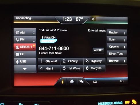 Used 2016 Ford Explorer Platinum AWD/4WD image 28