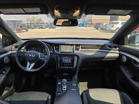 Used 2023 INFINITI QX55 Essential w/ Accent Package image 14
