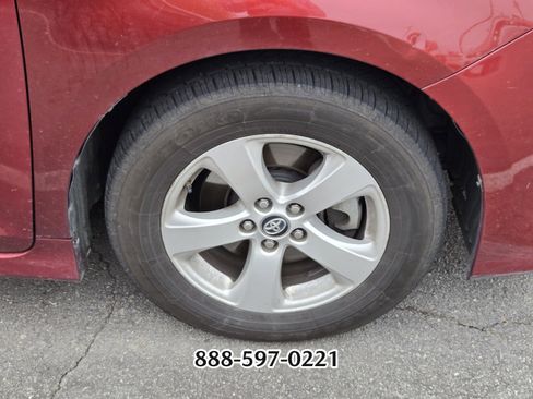 Used 2018 Toyota Sienna LE image 11