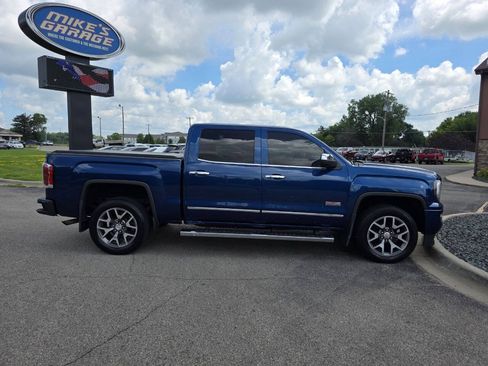 Used 2016 GMC Sierra 1500 SLT w/ All-Terrain Package AWD/4WD image 10