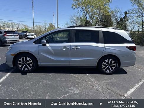 New 2026 Honda Odyssey EX-L image 9