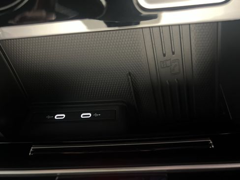 New 2026 Volkswagen Atlas Cross Sport SEL R-Line image 28