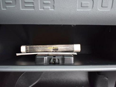 Used 2015 Ford F250 XLT w/ XLT Value Package image 40