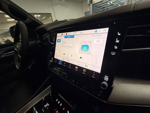 New 2026 Jeep Grand Wagoneer Limited image 17