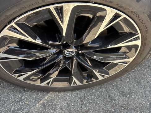 Used 2024 MAZDA CX-90 Plug-In Hybrid w/ Premium Plus AWD/4WD image 6