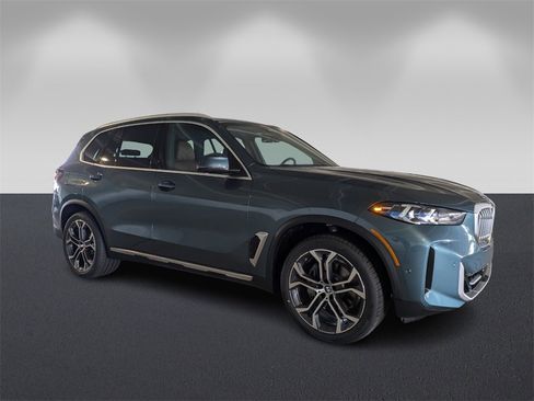 New 2026 BMW X5 sDrive40i w/ Climate Comfort Package image 1