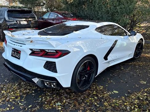 Used 2024 Chevrolet Corvette Stingray Coupe w/ Z51 Performance Package image 3