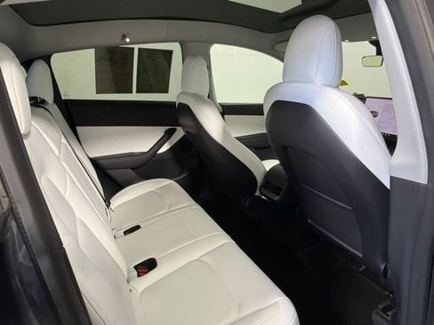 Used 2021 Tesla Model Y Performance AWD/4WD image 48