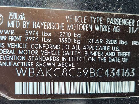 Used 2011 BMW 750Li xDrive AWD/4WD image 51