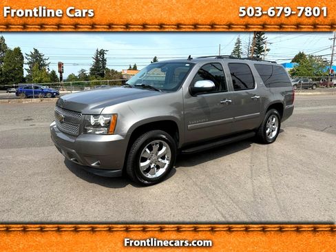 Used 2008 Chevrolet Suburban LTZ w/ LTZ Preferred Equipment Group image 1