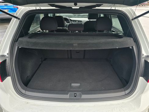 Used 2017 Volkswagen GTI S image 6