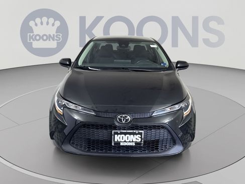 Used 2022 Toyota Corolla LE FWD image 11