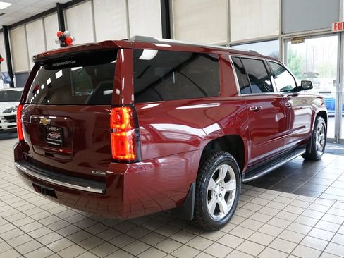 Used 2017 Chevrolet Suburban Premier AWD/4WD image 21