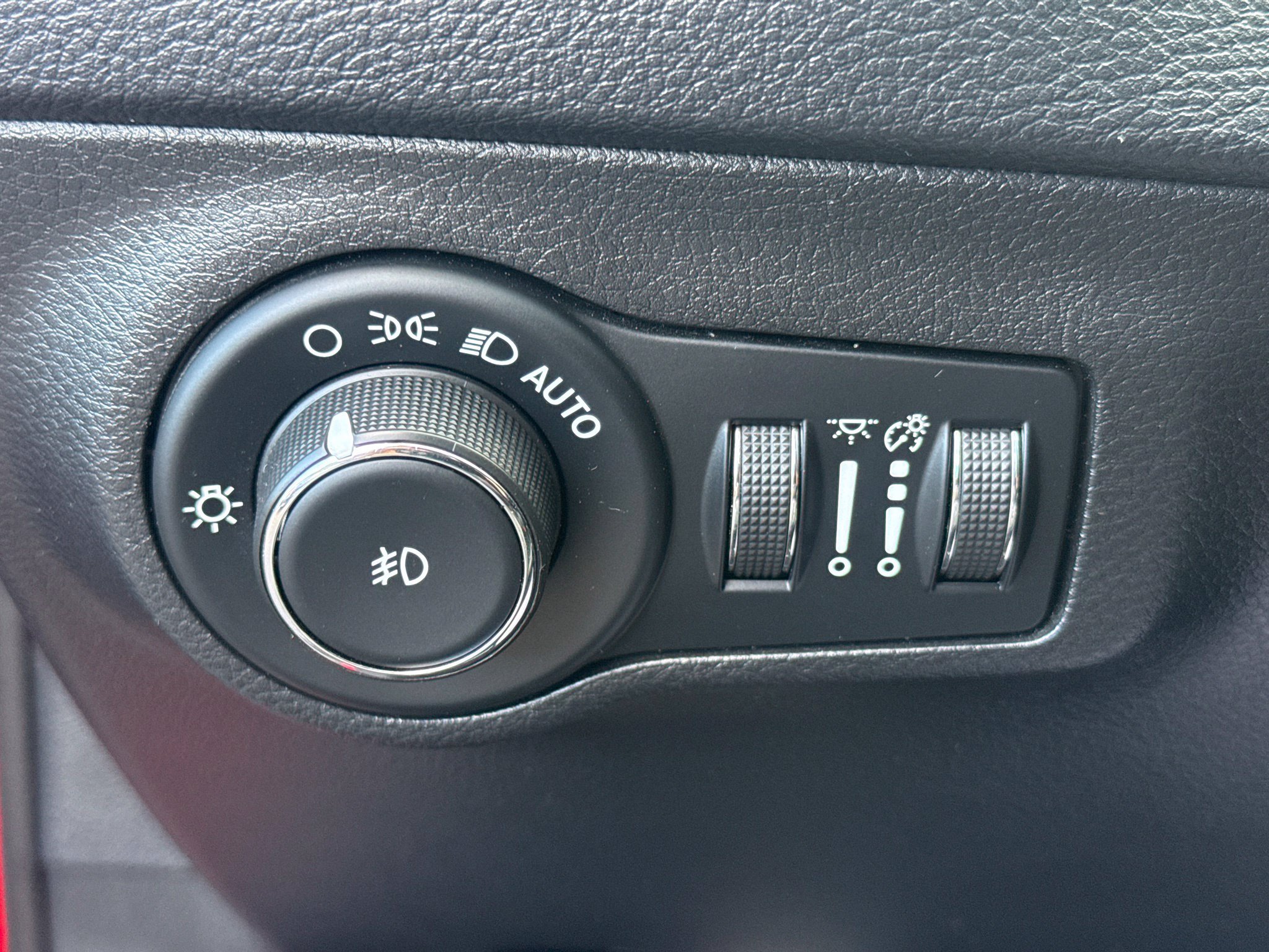 Used 2019 Jeep Compass Limited AWD/4WD image 21