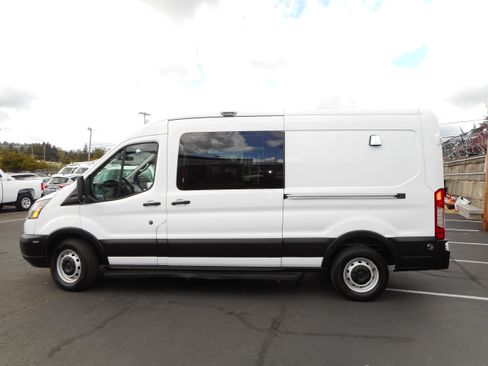 Used 2019 Ford Transit 250 148 Medium Roof RWD image 6