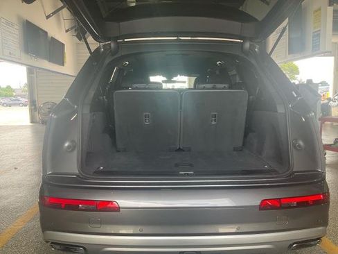 Used 2019 Audi Q7 2.0T Premium Plus w/ Premium Plus Package AWD/4WD image 10