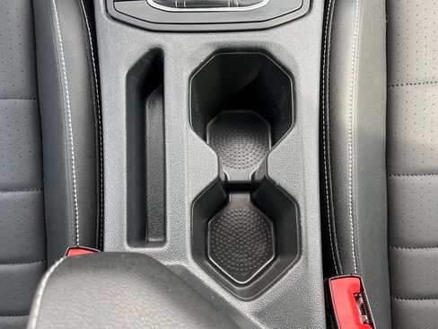Used 2024 Volkswagen Jetta SE w/ Panoramic Sunroof Package FWD image 15