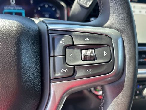 Used 2024 Chevrolet Silverado 2500 LTZ w/ LTZ Convenience Package AWD/4WD image 29