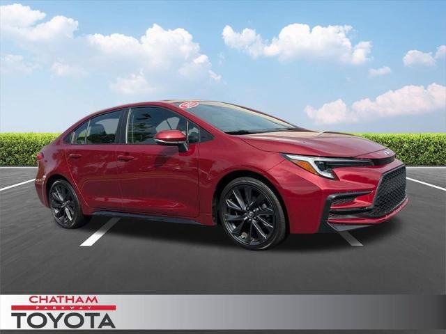 Certified 2025 Toyota Corolla SE FWD image 1
