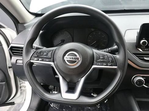 Used 2021 Nissan Altima 2.5 S image 18