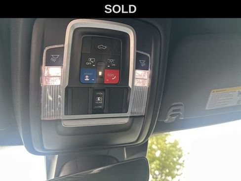 Used 2023 RAM 1500 Laramie AWD/4WD image 16
