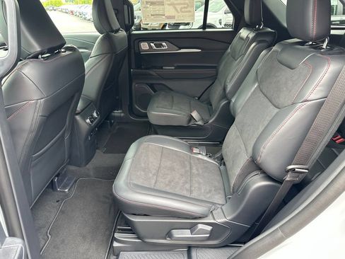 New 2026 Ford Explorer ST AWD/4WD image 16