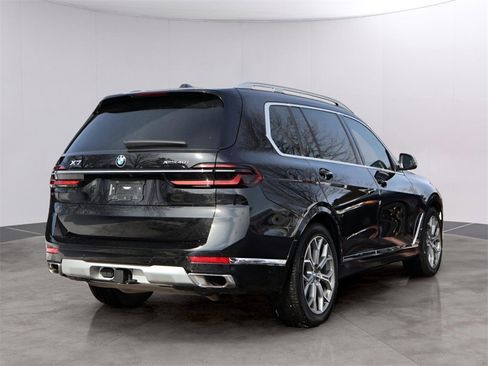 Used 2023 BMW X7 xDrive40i w/ Premium Package image 7