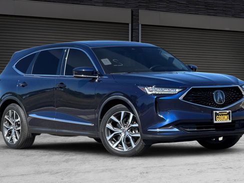 Used 2023 Acura MDX FWD w/ Technology Package image 2