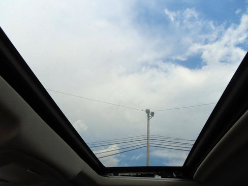 Used 2015 Chevrolet Silverado 2500 High Country w/ Duramax Plus Package image 35